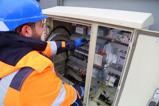 ¿Qué es un seccionador eléctrico y para qué sirve?